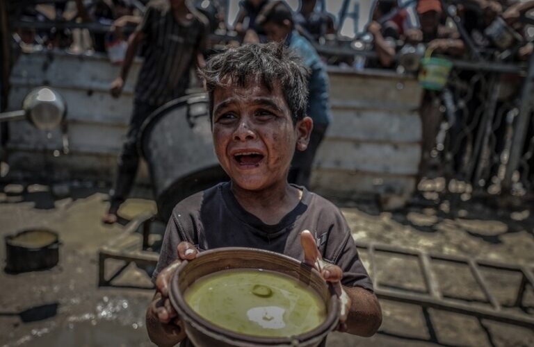 “الأونروا”: نزوح قسري متواصل في غزة ولا مكان آمنا للفلسطينيين