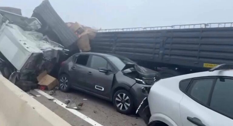 خطير : اصطدام أكثر من 20 شاحنة وسيارة بالدار البيضاء