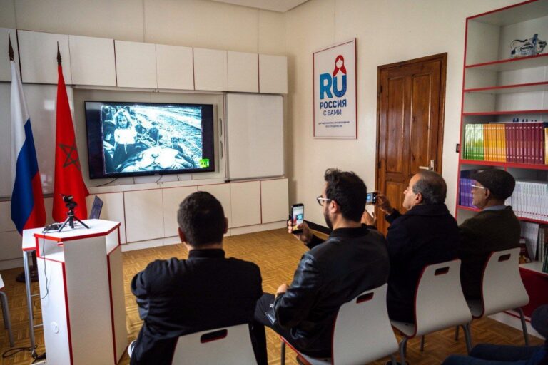 عرض فيلم وثائقي لـRT عن حصار لينينغراد في الرباط